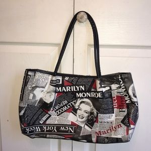 Marylin Monroe purse